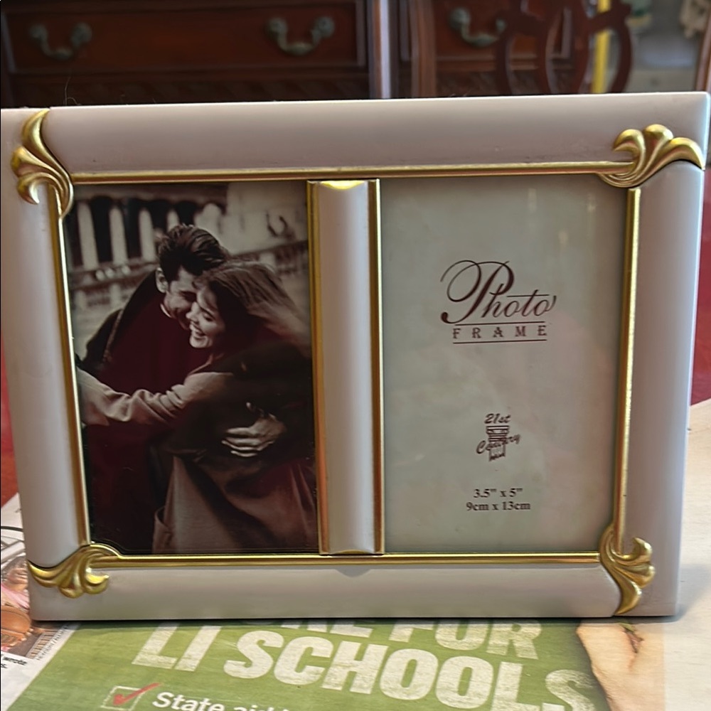 Elegant Gold and Cream Photo Frame